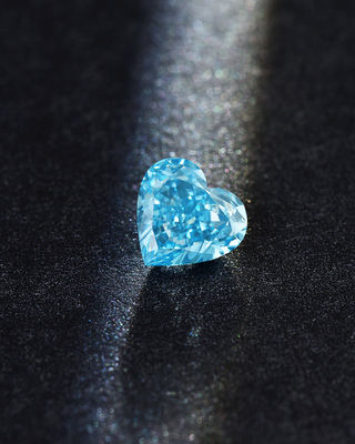 IGI a certifié le diamant 100% synthétique de diamant de CVD de forme bleue intense de fantaisie de coeur 2ct