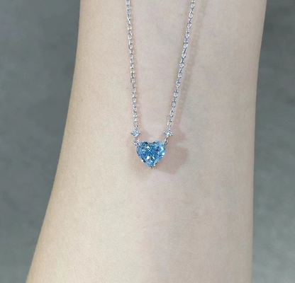 1.51ct Diamant de laboratoire bijoux synthétique Cvd Coupe de cœur bleu Pendentif 18 carats Or blanc