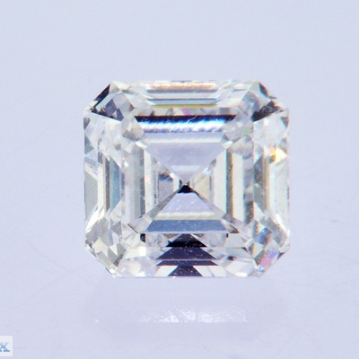 Blanc 3.2ct CVD cultivé en laboratoire Diamants carrés Émeraude Asscher Forme certifiée IGI