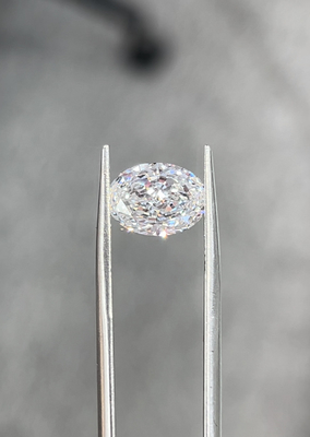 Diamants cultivés en laboratoire ovale 3CT CVD Pas de cravate sans traitement Diamant