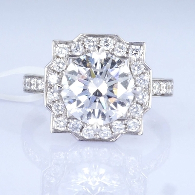 18k Cool Design Ring 3ct Blanc Diamant de laboratoire Ronde forme Ringe de diamant synthétique
