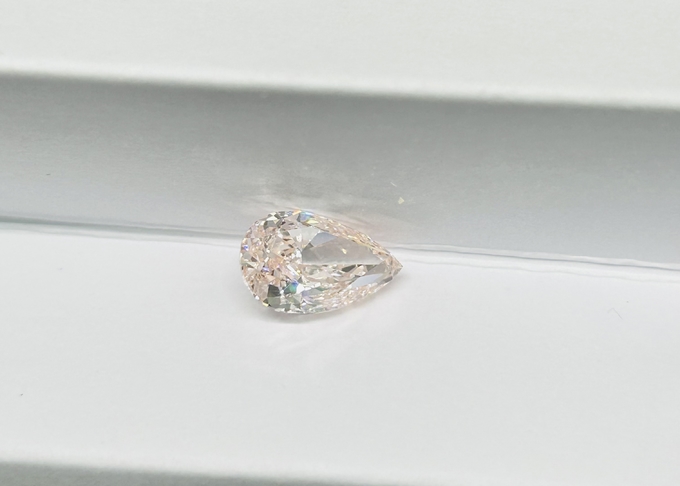 Diamant ovale 2 de culture du laboratoire 1.64CT de rose de culture de rose décoratif variable lumineux en forme de poire de perceuse