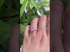 Bague à diamant rose rayonnante