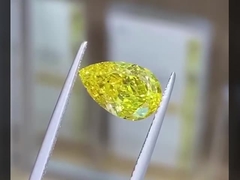 Des diamants synthétiques certifiés, fabriqués en laboratoire, des diamants jaunes, des diamants cultivés en laboratoire.